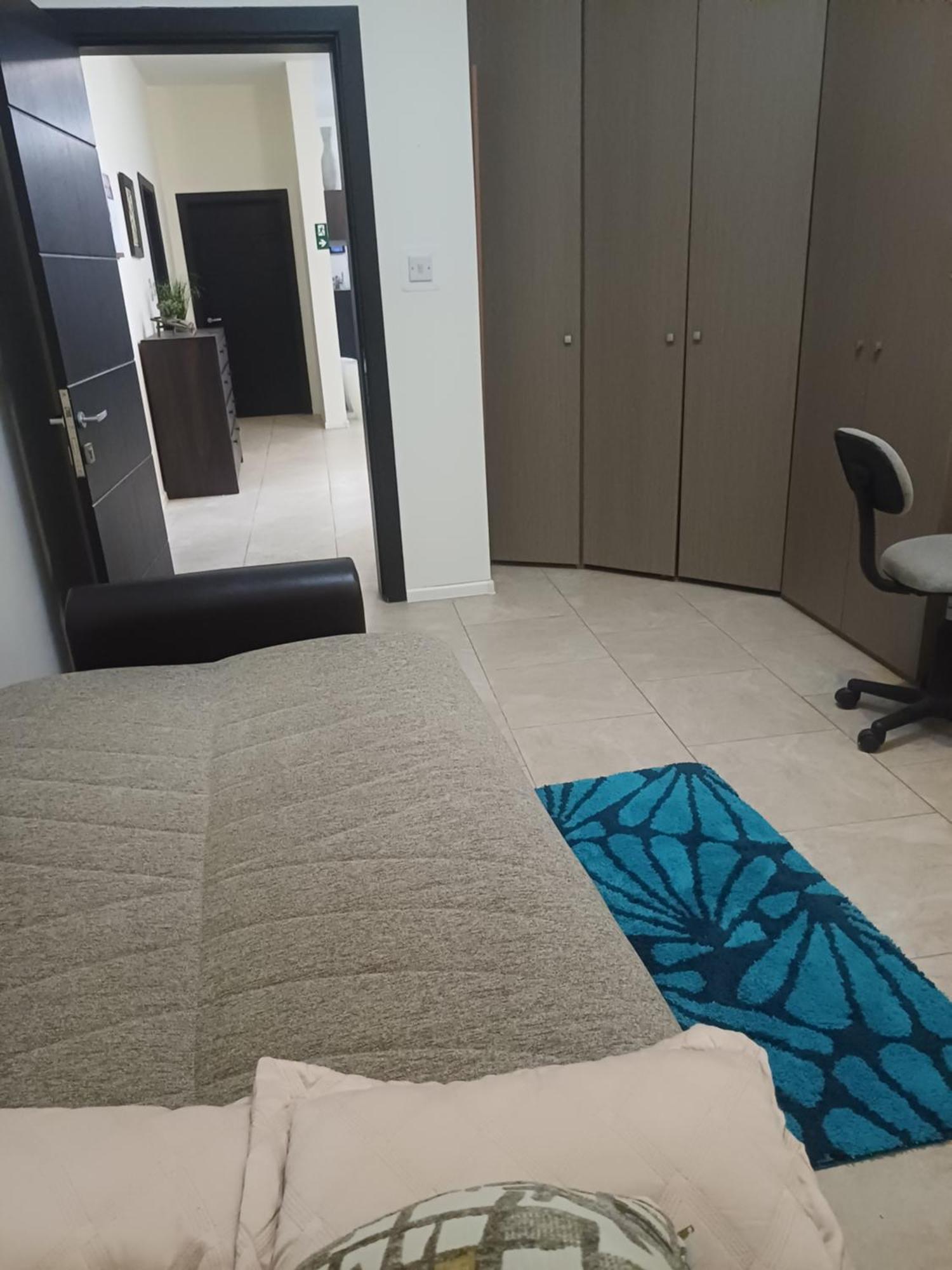 Inessa'S Flat Apartman Pietà Kültér fotó